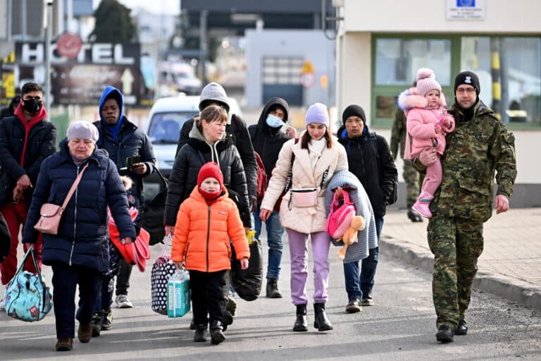 Uchodźcy: ciężar czy atut?