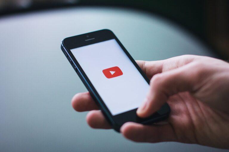 YouTube czyści platformę z rosyjskiej propagandy
