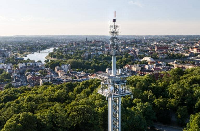 Operator naziemnej infrastruktury RTV nagrodzony za CSR