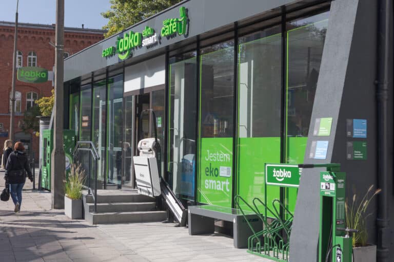 Nie tylko Smart, ale do tego Eko! Żabka Eko Smart w Poznaniu otwarta