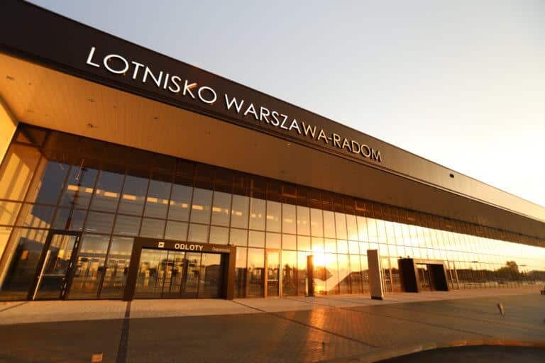 Terminal na lotnisku w Radomiu odebrany przez PPL