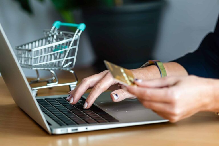E-Commerce