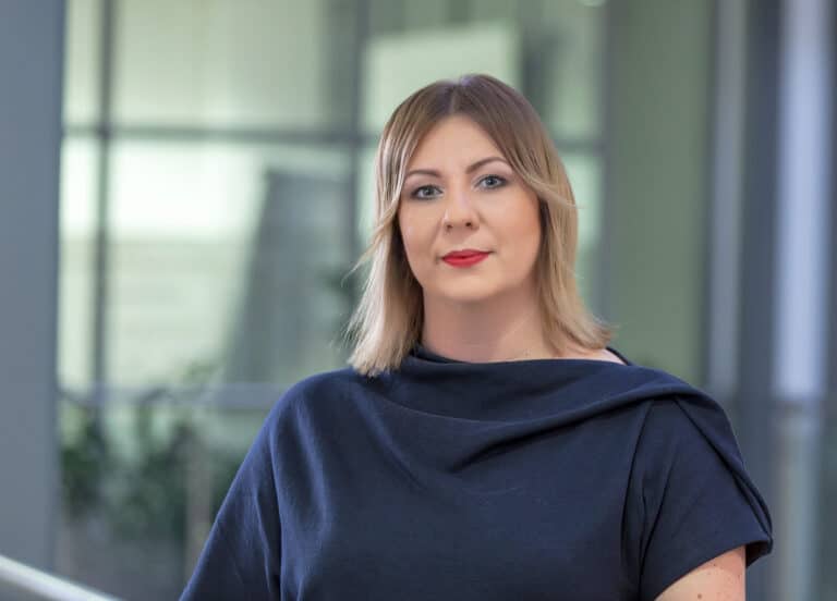 Wspierać młode, ambitne i kompetentne kobiety
