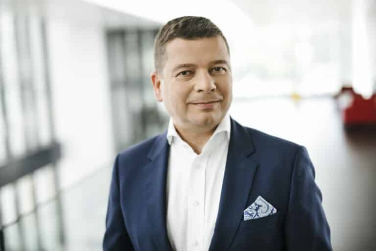 Strategię neutralności klimatycznej opisuje nasze hasło: „Work on Progress”