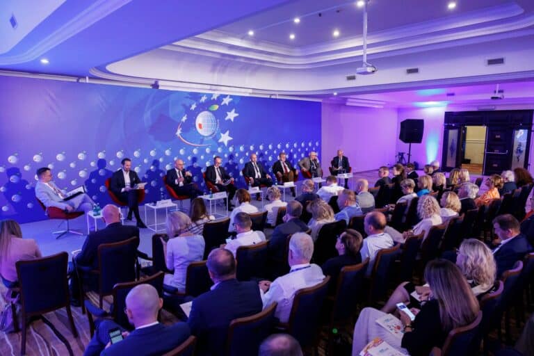 Czy ESG jest już standardem? Debata podczas XXXII Forum Ekonomicznego w Karpaczu