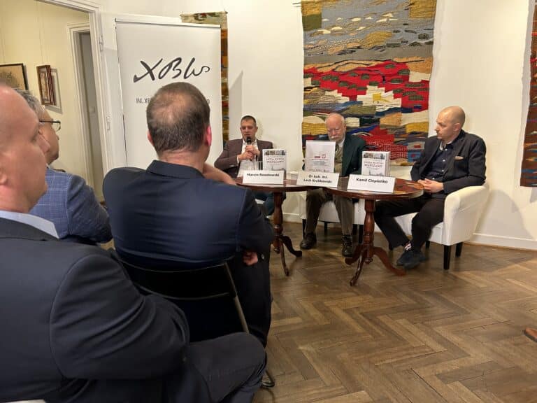 Jak zachęcić do poznawania historii Warszawy?