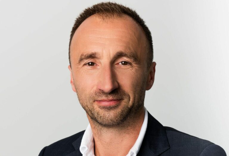 Kompletny system usług finansowych od AIQLabs