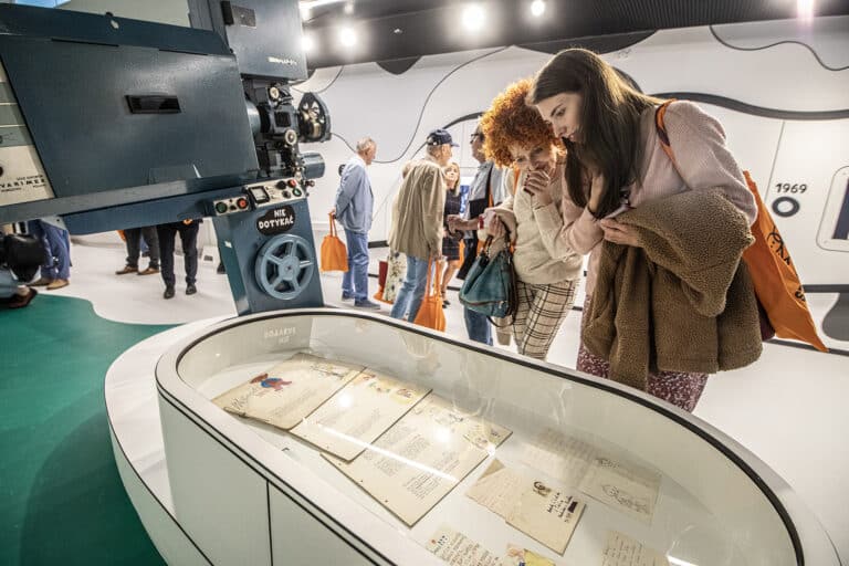 Edukacja, rozrywka i historia. Dla wszystkich