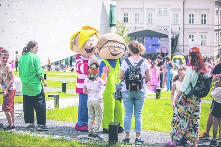 Centrum OKO przyciąga tłumy