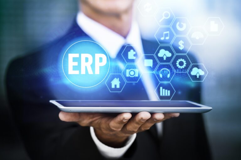 Technologia w walce z marnotrawstwem: jak integracja ERP i MES optymalizuje produkcję
