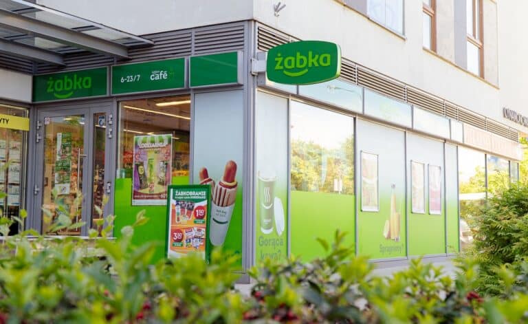 Znaczny wzrost sprzedaży i zysków Grupy Żabka za 2024 r.
