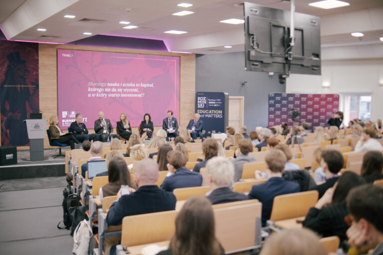 Kto dziś inwestuje w przyszłość?