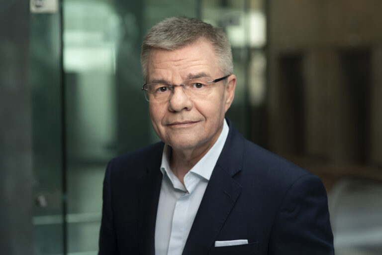 Unia Oszczędności i Inwestycji – szansa na rozwój czy ryzyko marginalizacji?