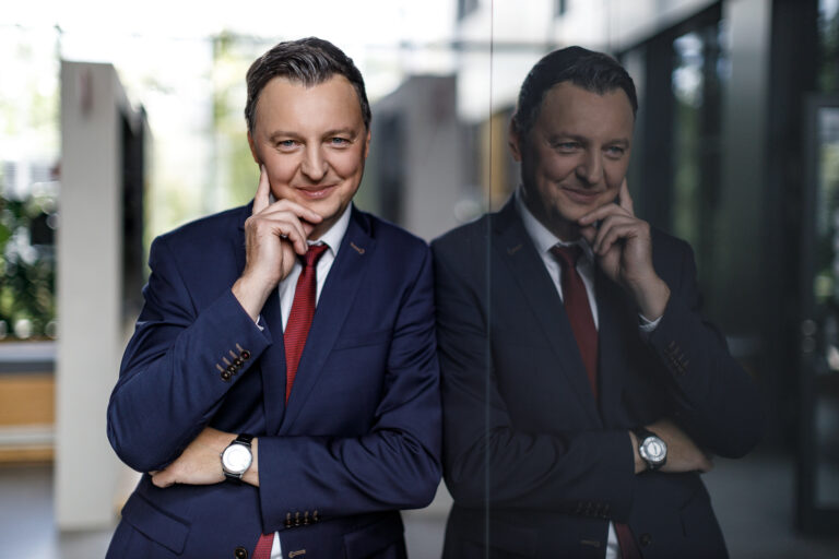Między europejską elektromobilnością a chińską alternatywą