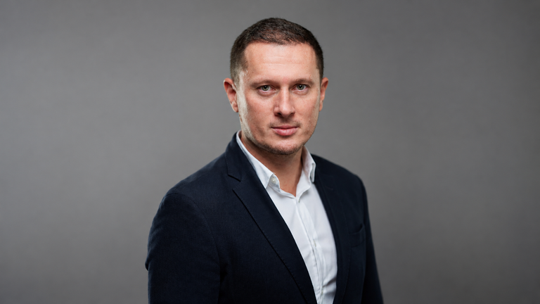 Faktoring pełny. Płynność finansowa i ochrona należności
