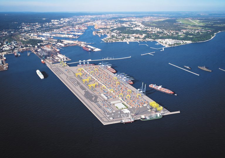 Gra o polski port. Kto przejmie kontrolę?